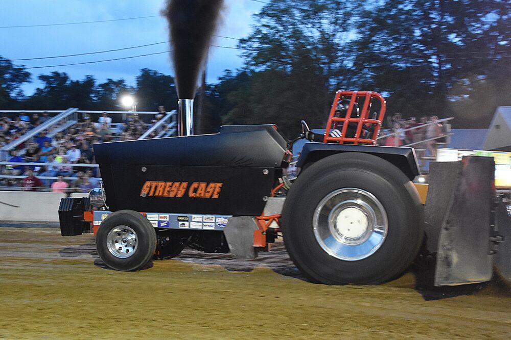 Sanctioned Tractor Pulls and Farm Tractor Pulls – Union County West End ...